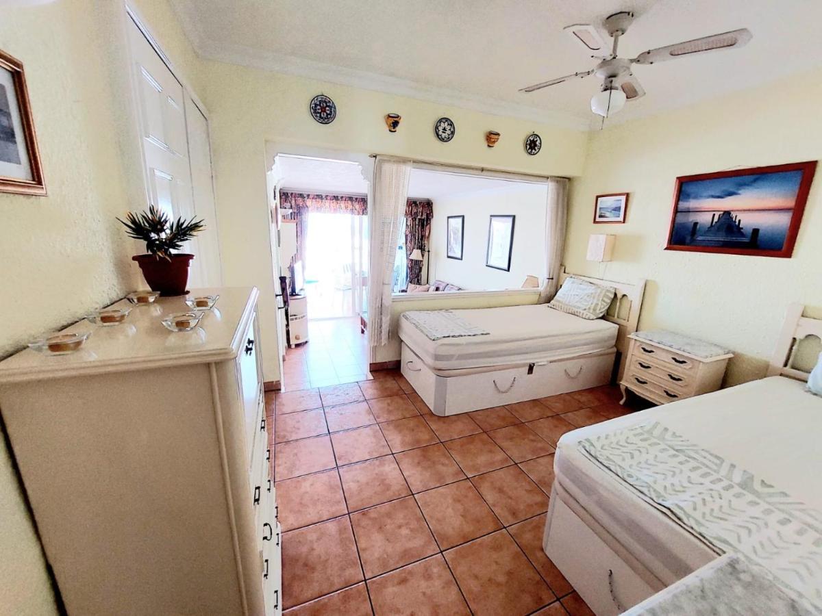 First Line Villa Floor Studio Apartment With Amazing Sea View Air Conditioned Just 50M From The Beach 阿德耶 外观 照片