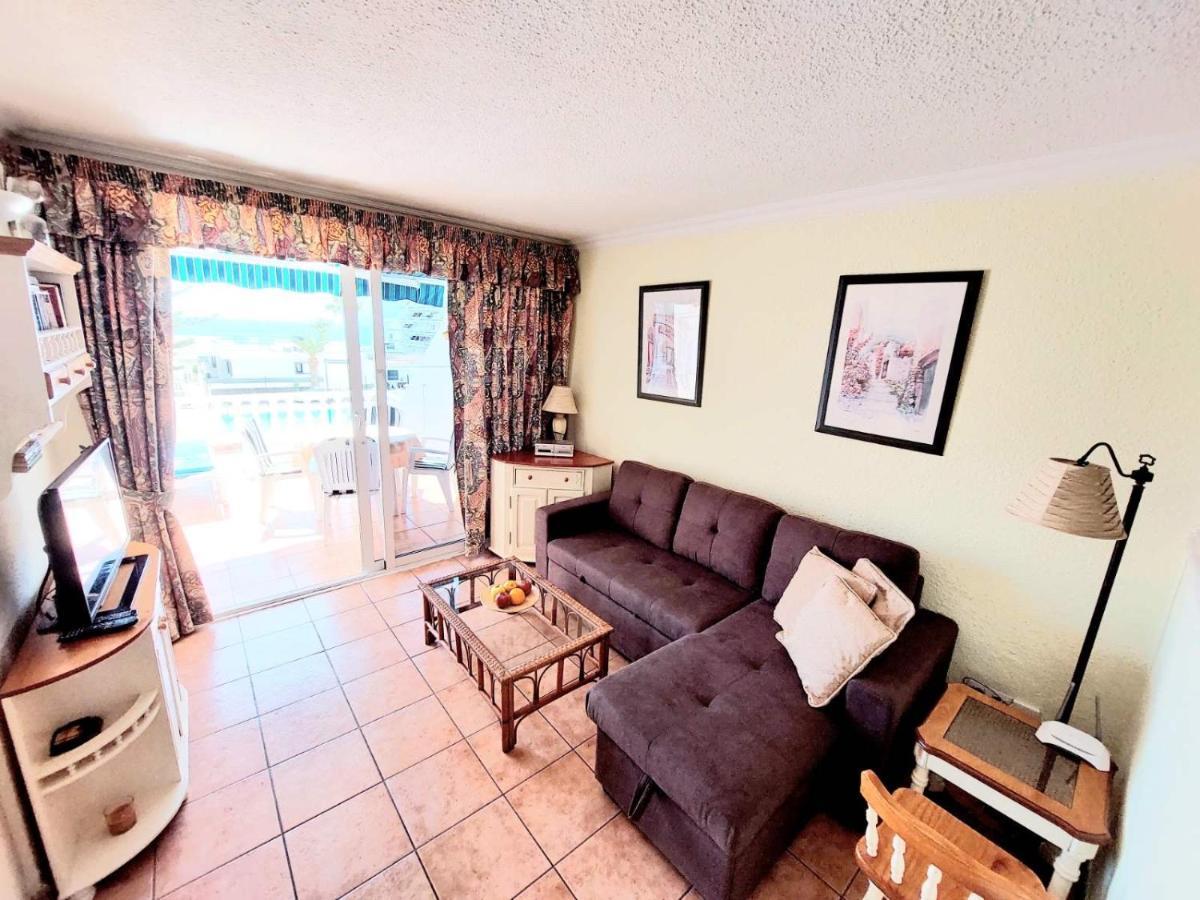 First Line Villa Floor Studio Apartment With Amazing Sea View Air Conditioned Just 50M From The Beach 阿德耶 外观 照片